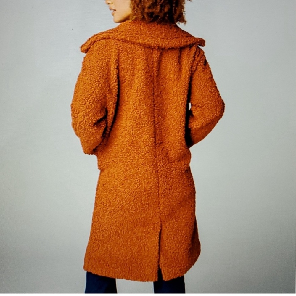 Oversized Faux Fur Coat - image 5